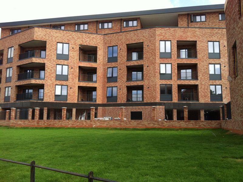 Canary Heights Aparthotel London Exterior photo